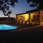 Beautiful With Private Pool In Gard