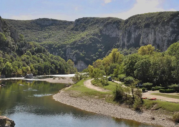 Вилла Beautiful With Private Pool In Gard